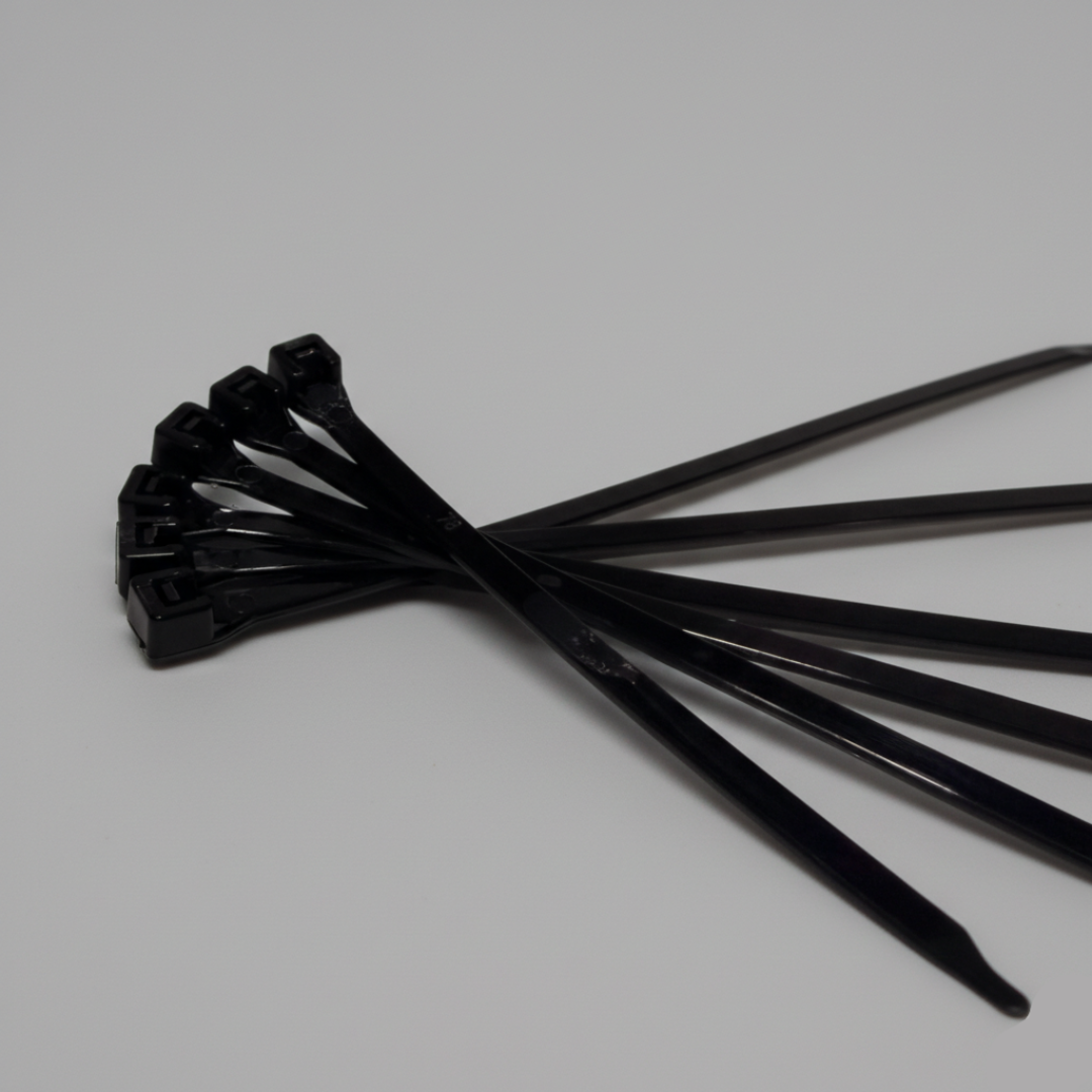 CINCHOS DE NYLON 4.4 × 193 MM BOLSA 100 PZAS